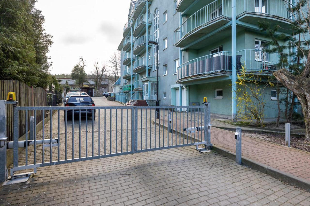 Apartament Sklodowskiej-Curie By Renters Miedzyzdroje Exteriör bild